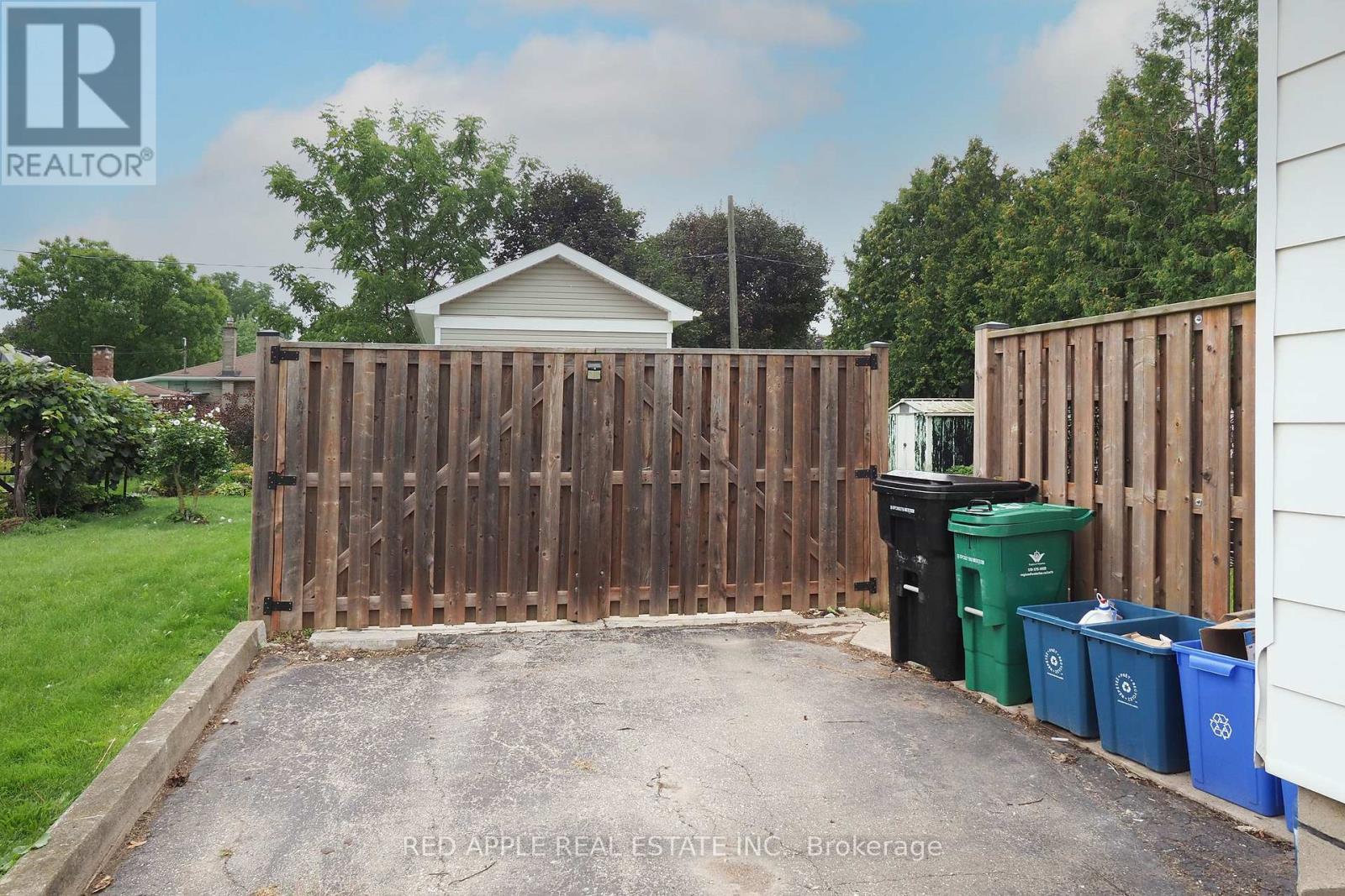 65 Elgin Street S, Cambridge, Ontario  N1R 5G6 - Photo 37 - X13745306