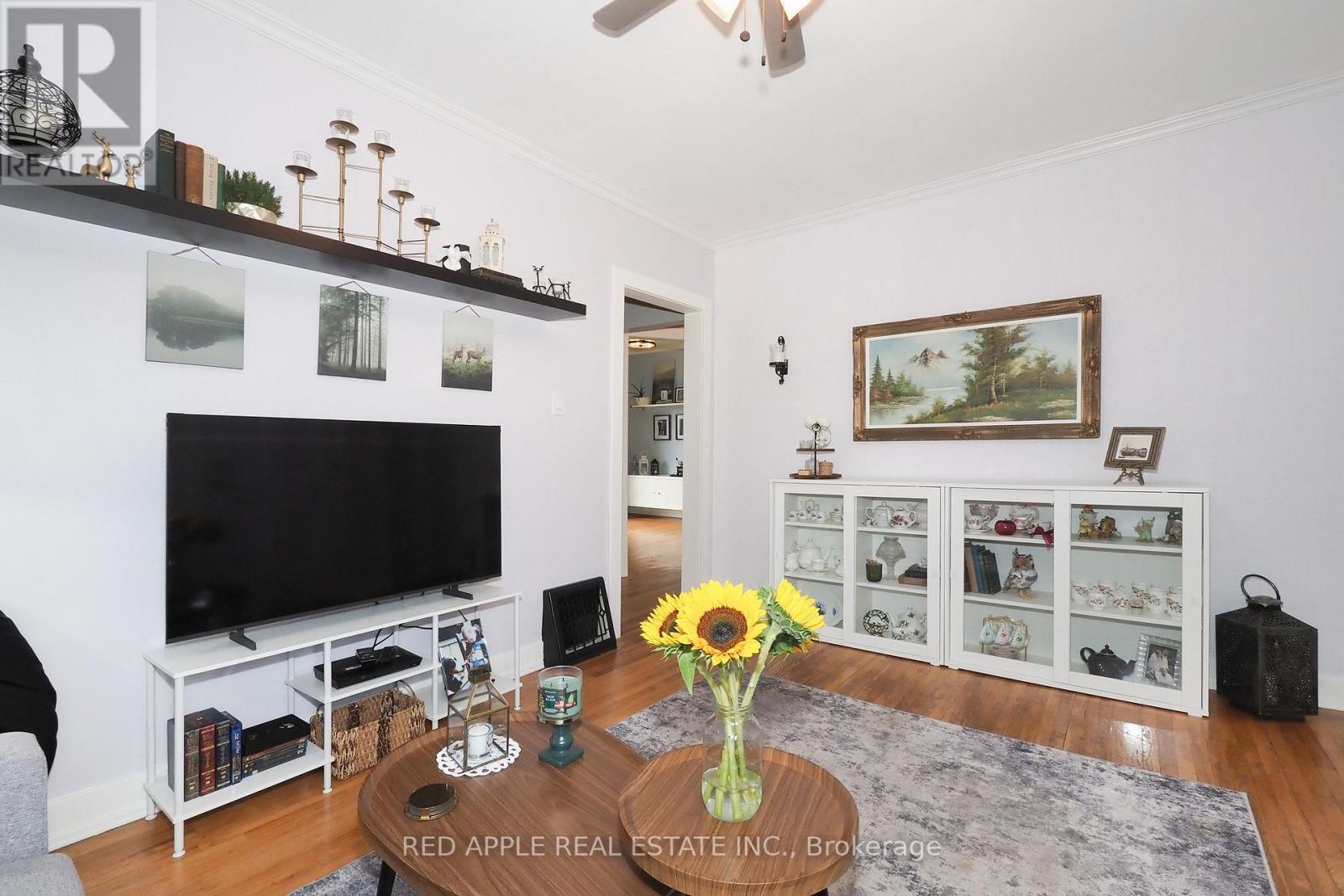 65 Elgin Street S, Cambridge, Ontario  N1R 5G6 - Photo 8 - X13745306