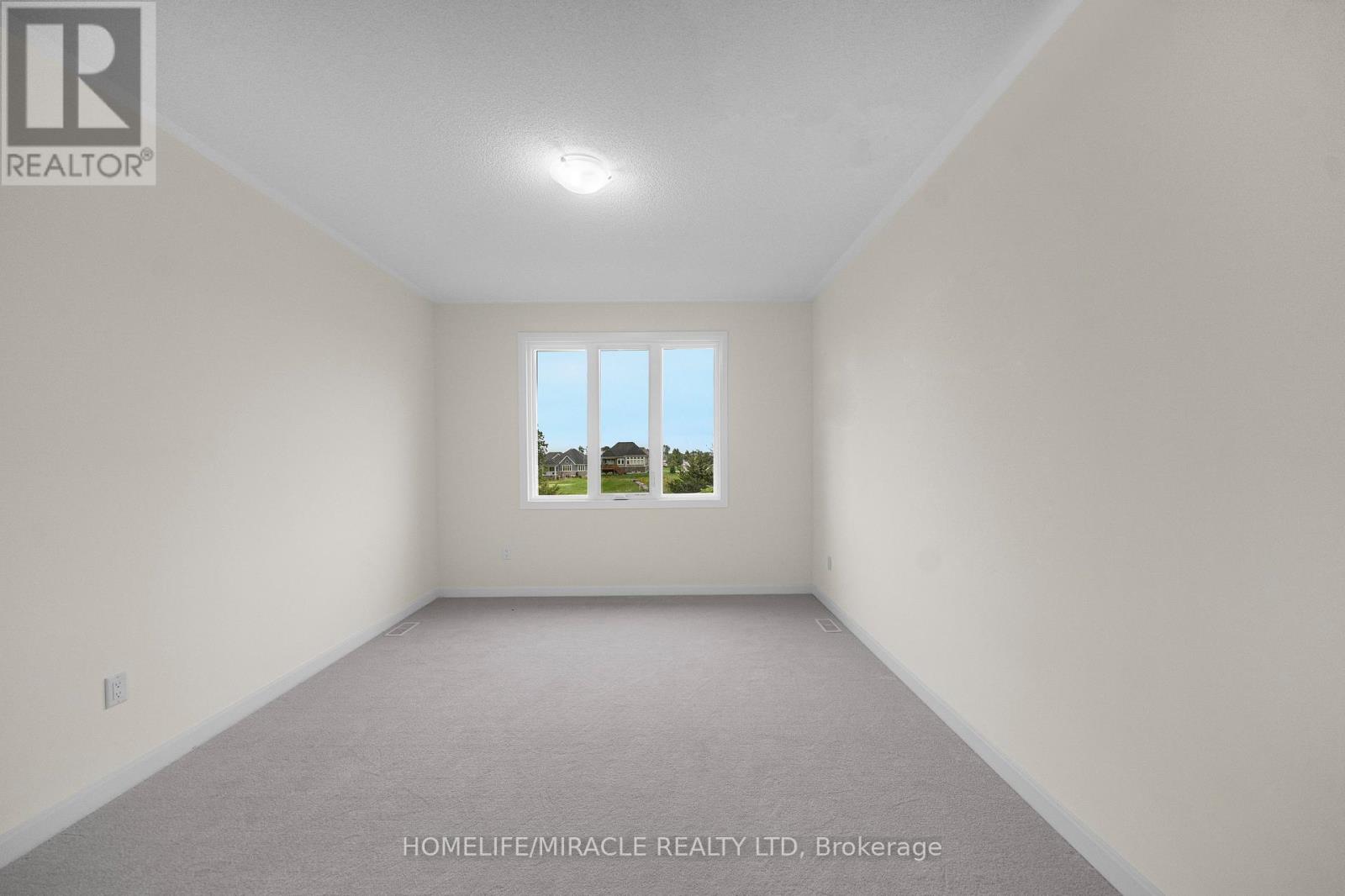 8 Royal Oak Crescent, Loyalist, Ontario  K0H 1G0 - Photo 13 - X13745366
