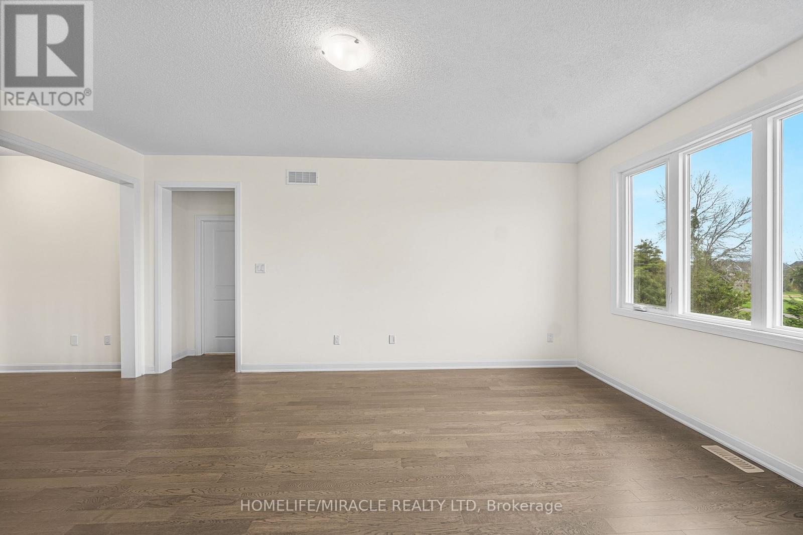 8 Royal Oak Crescent, Loyalist, Ontario  K0H 1G0 - Photo 17 - X13745366