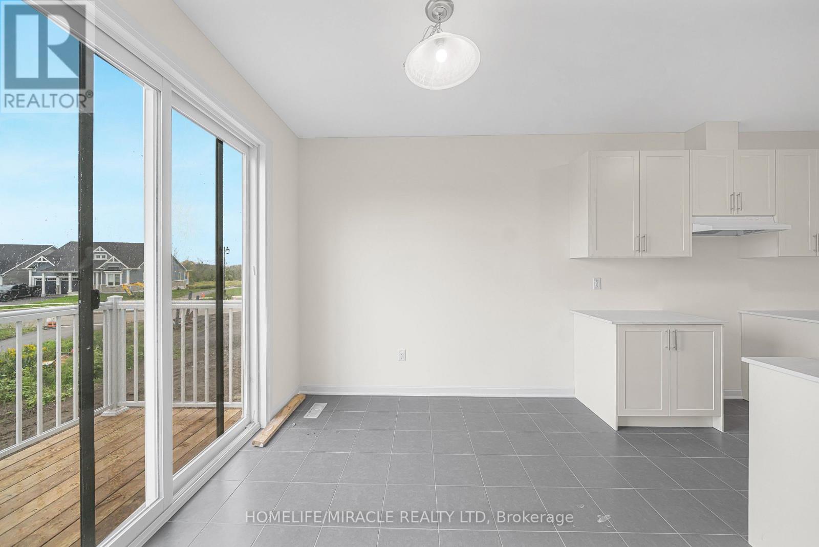 8 Royal Oak Crescent, Loyalist, Ontario  K0H 1G0 - Photo 19 - X13745366