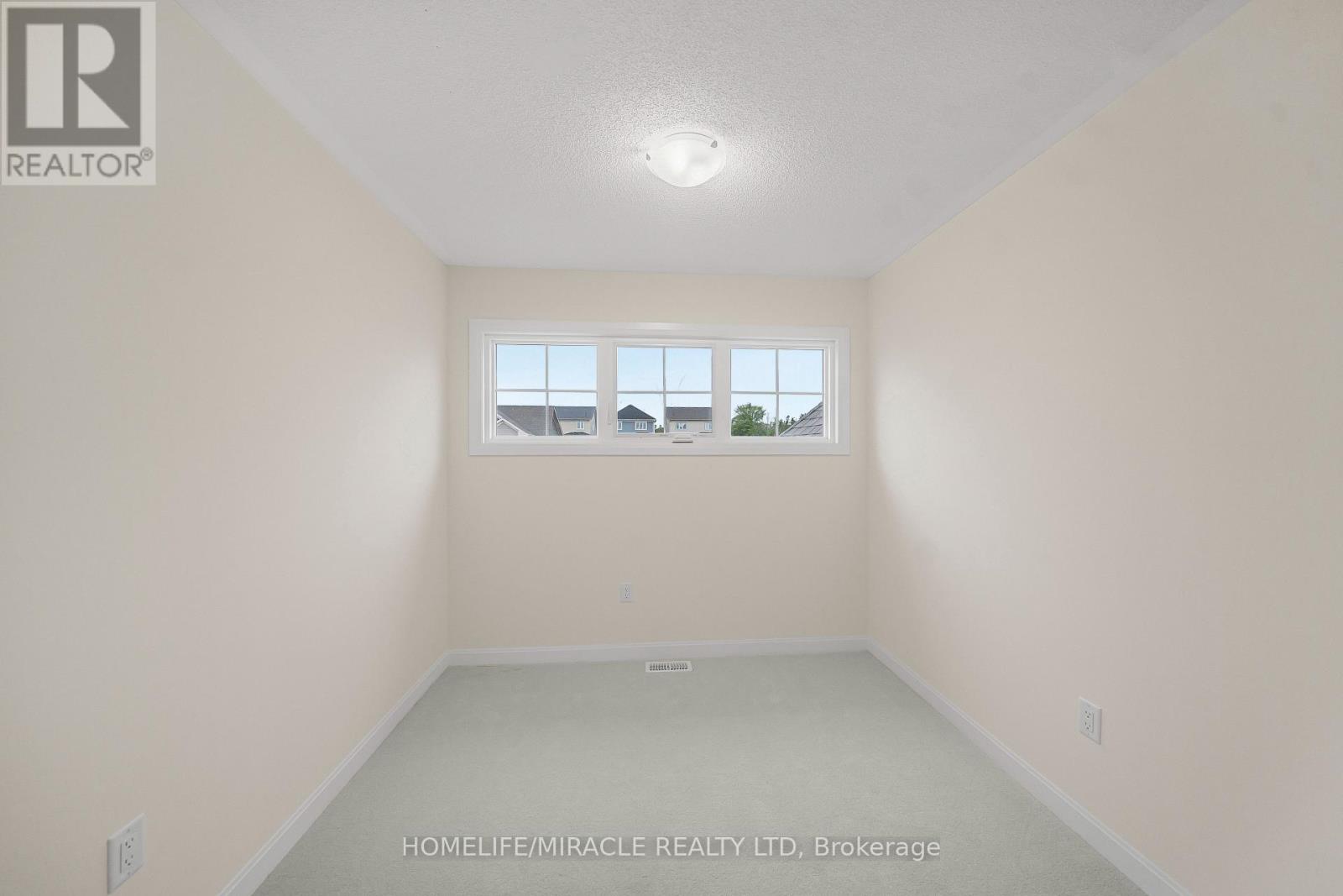8 Royal Oak Crescent, Loyalist, Ontario  K0H 1G0 - Photo 26 - X13745366