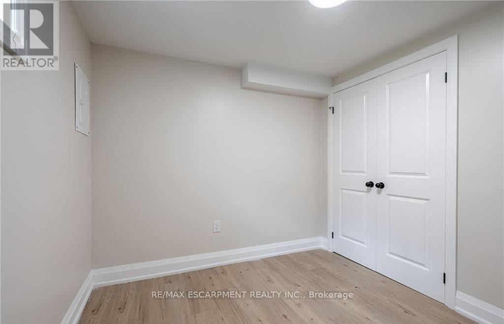 D - 80 Irene Avenue, Hamilton, Ontario L8G 2B2 - Photo 12 - X13745368