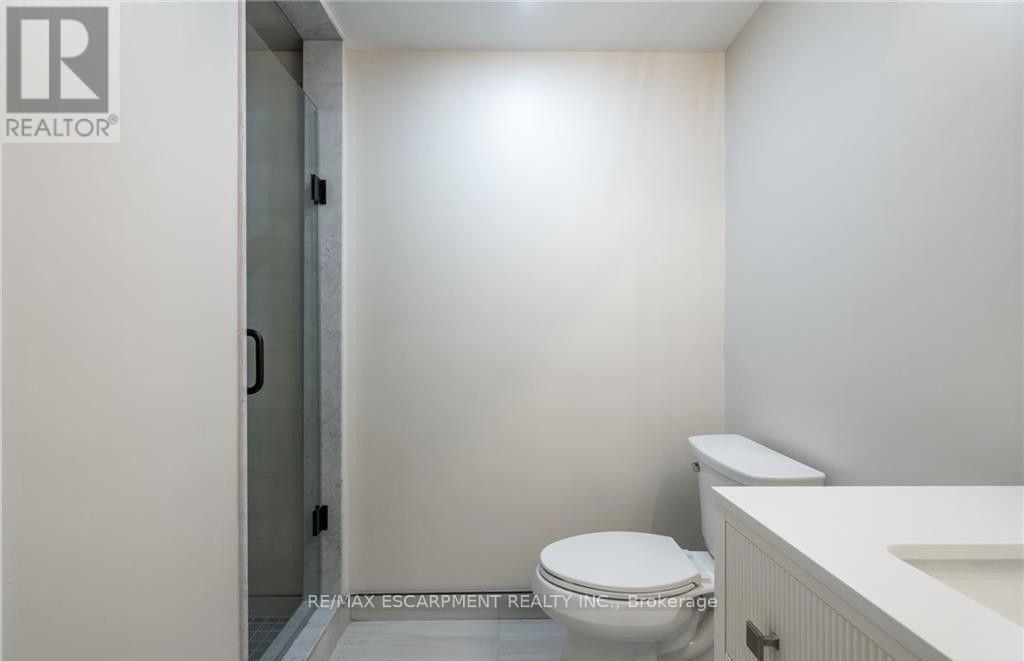 D - 80 Irene Avenue, Hamilton, Ontario L8G 2B2 - Photo 16 - X13745368