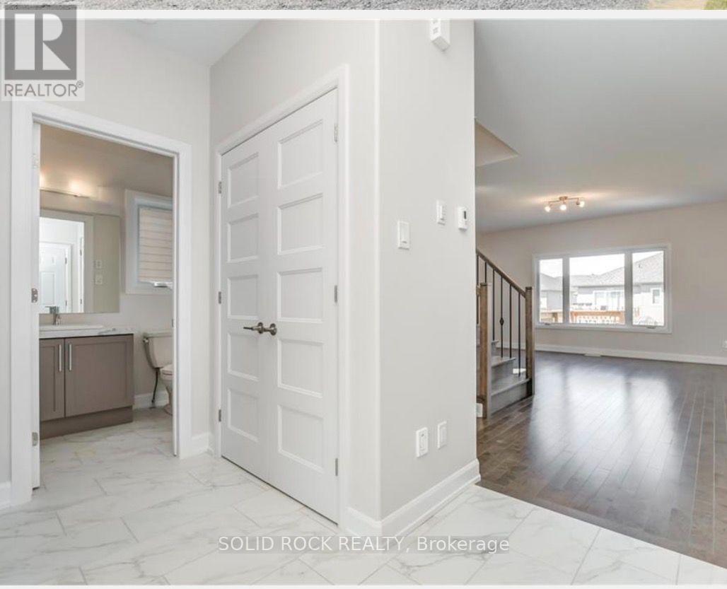 616 Misty Street, Russell, Ontario  K4R 0G3 - Photo 3 - X13745106