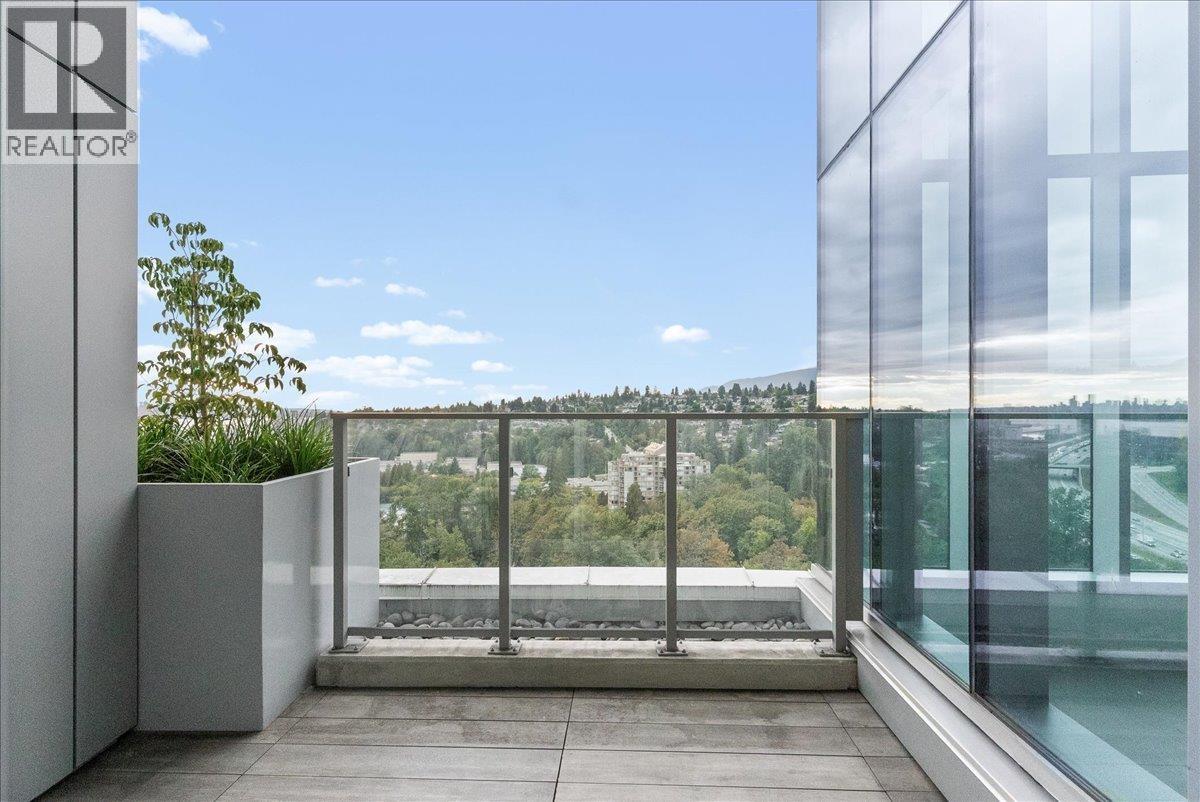 2406 1500 Fern Street, North Vancouver, British Columbia  V7J 0E6 - Photo 12 - R3139473