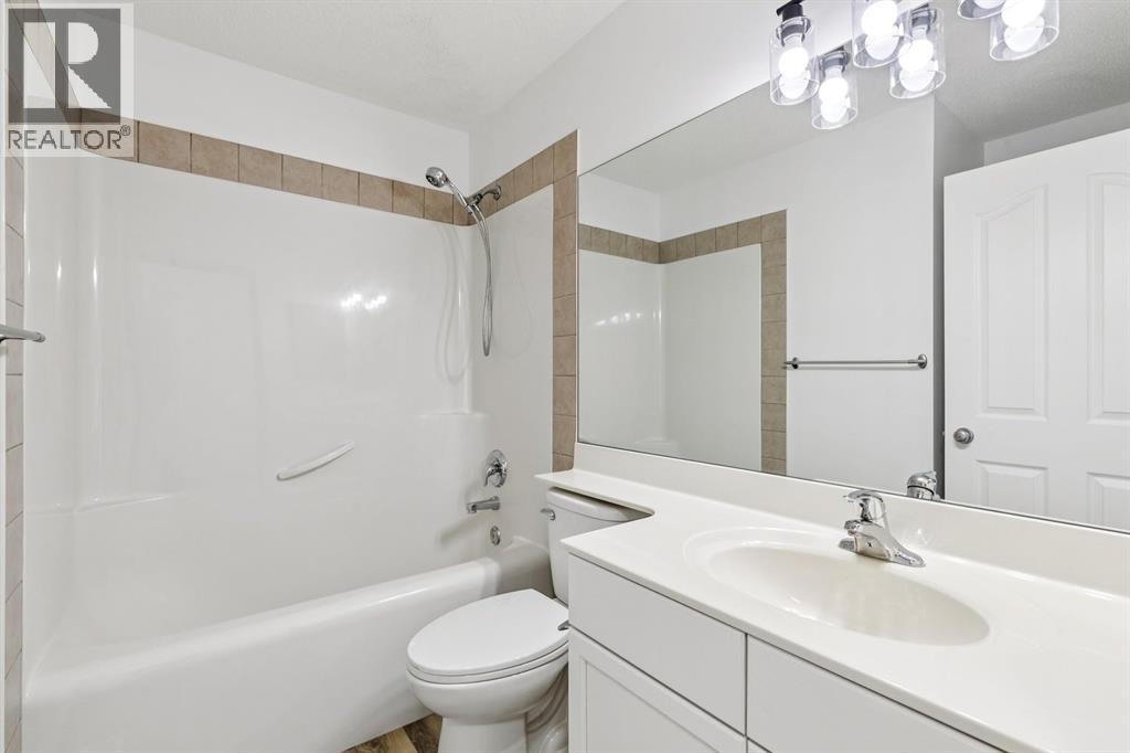 2020 Bridlemeadows Manor Sw, Calgary, Alberta  T2Y 4R9 - Photo 37 - A2340373