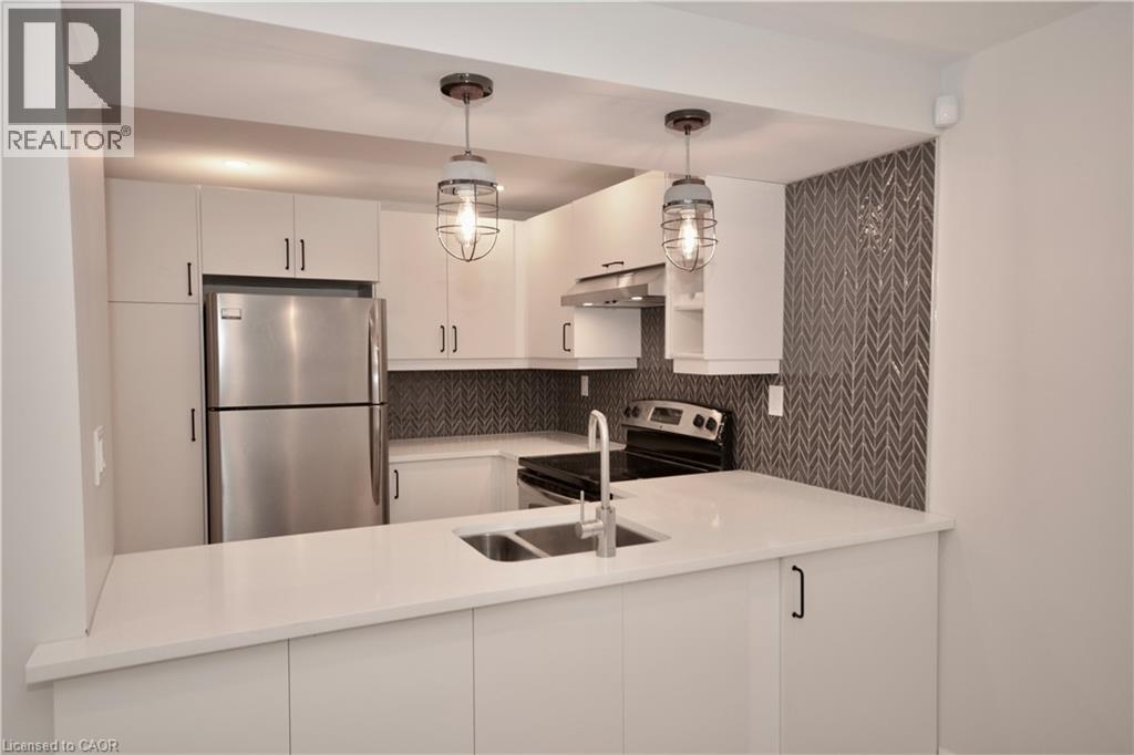 17 Inverness Avenue W Unit# Lower, Hamilton, Ontario  L9C 1A1 - Photo 3 - 40860478