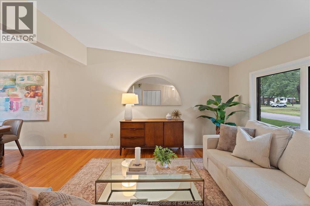 4339 Ashfield Crescent, Windsor, Ontario  N9G 2G8 - Photo 4 - 26021675