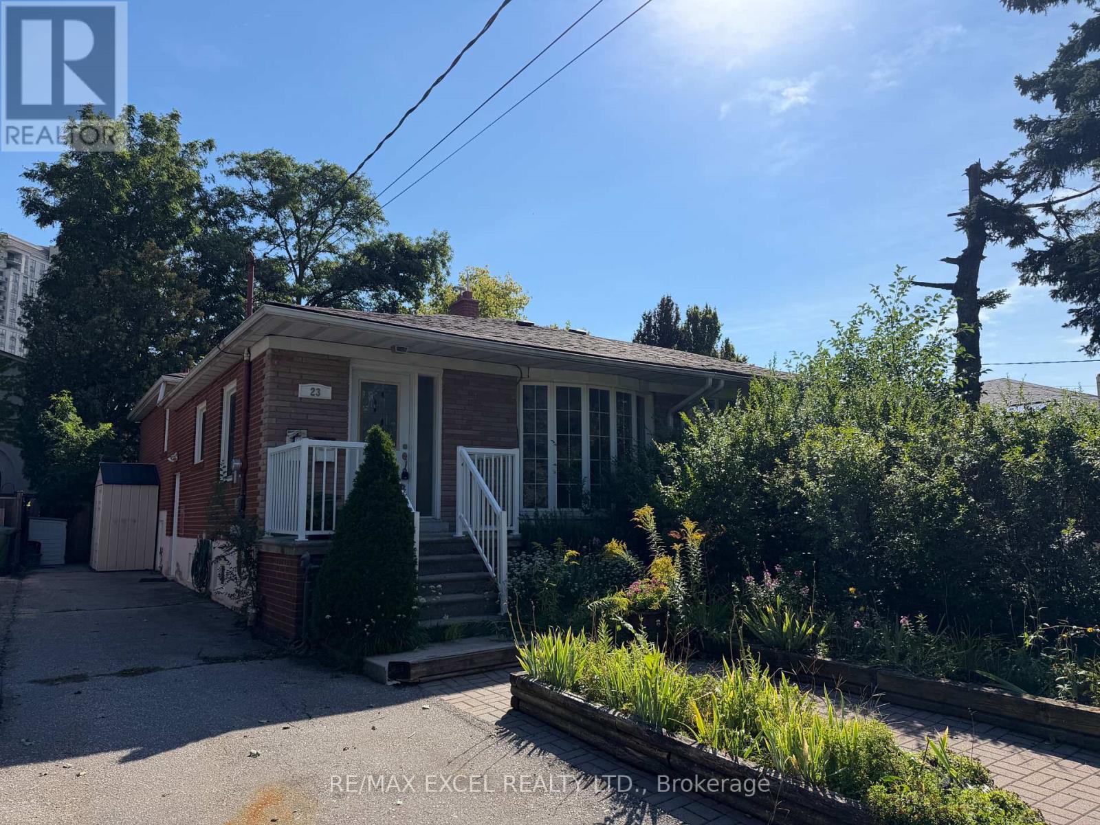 BSMT - 23 LINELLE STREET, Toronto, Ontario