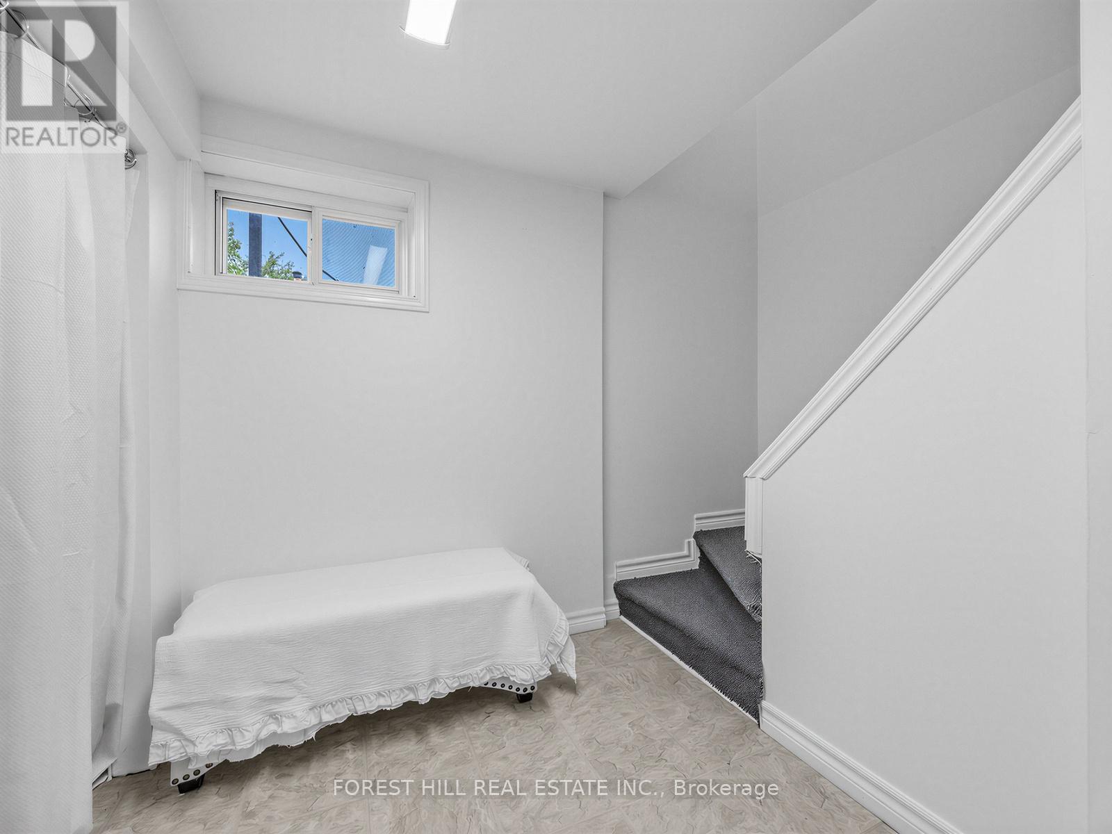 72 Woodgarden Crescent, Toronto, Ontario  M1E 3K2 - Photo 34 - E13462582