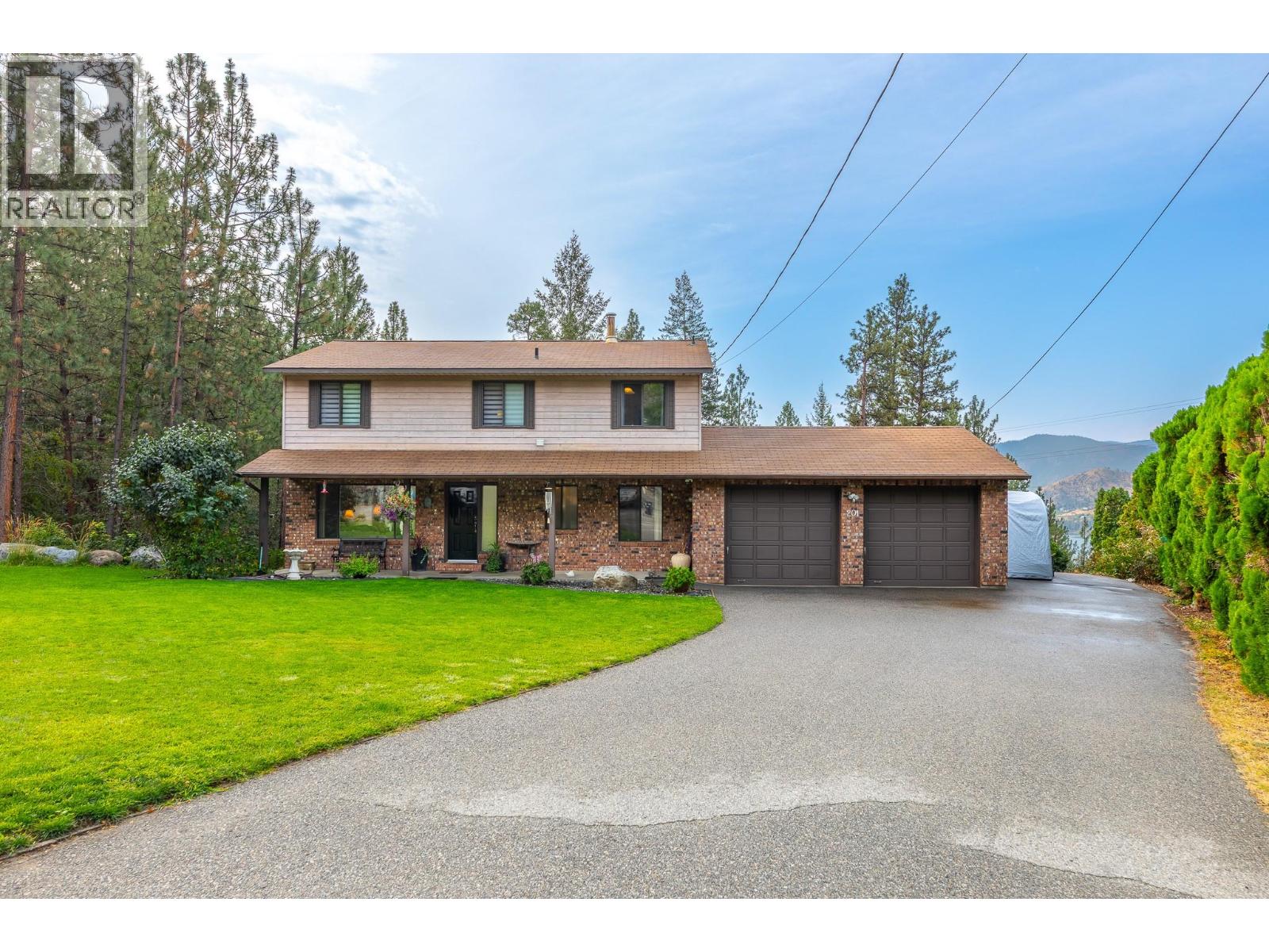 201 Sunnybrook Drive, Okanagan Falls, British Columbia  V0H 1R0 - Photo 2 - 10399020