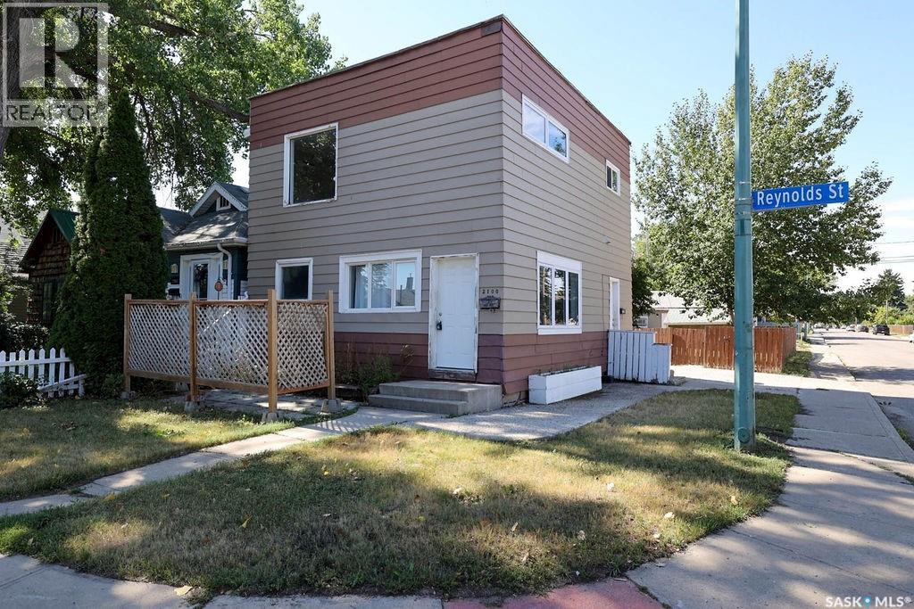 2100 Reynolds Street, Regina, Saskatchewan  S4N 3N1 - Photo 2 - SK047557