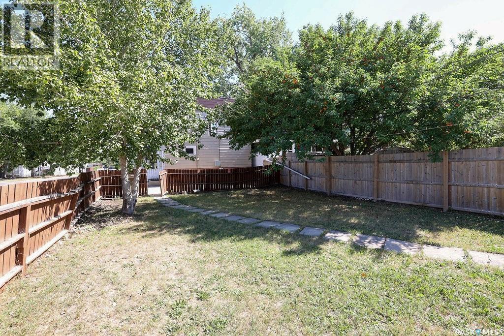 2100 Reynolds Street, Regina, Saskatchewan  S4N 3N1 - Photo 8 - SK047557