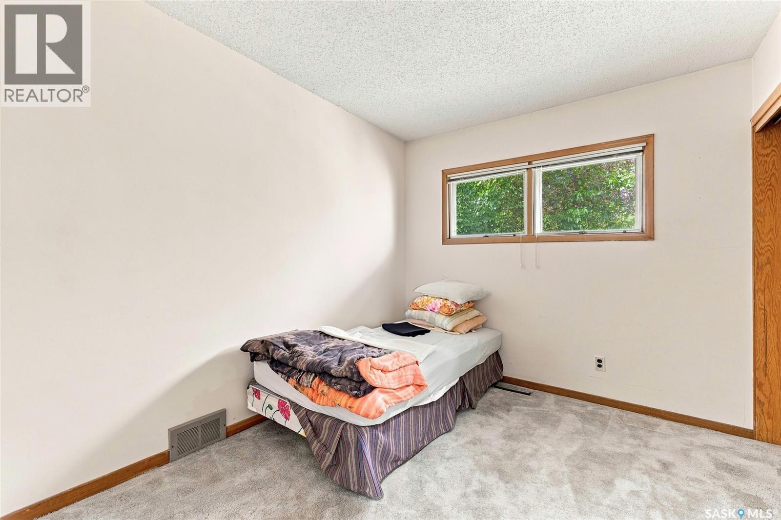 1564 Horace Street, Regina, Saskatchewan  S4T 5M1 - Photo 14 - SK047492