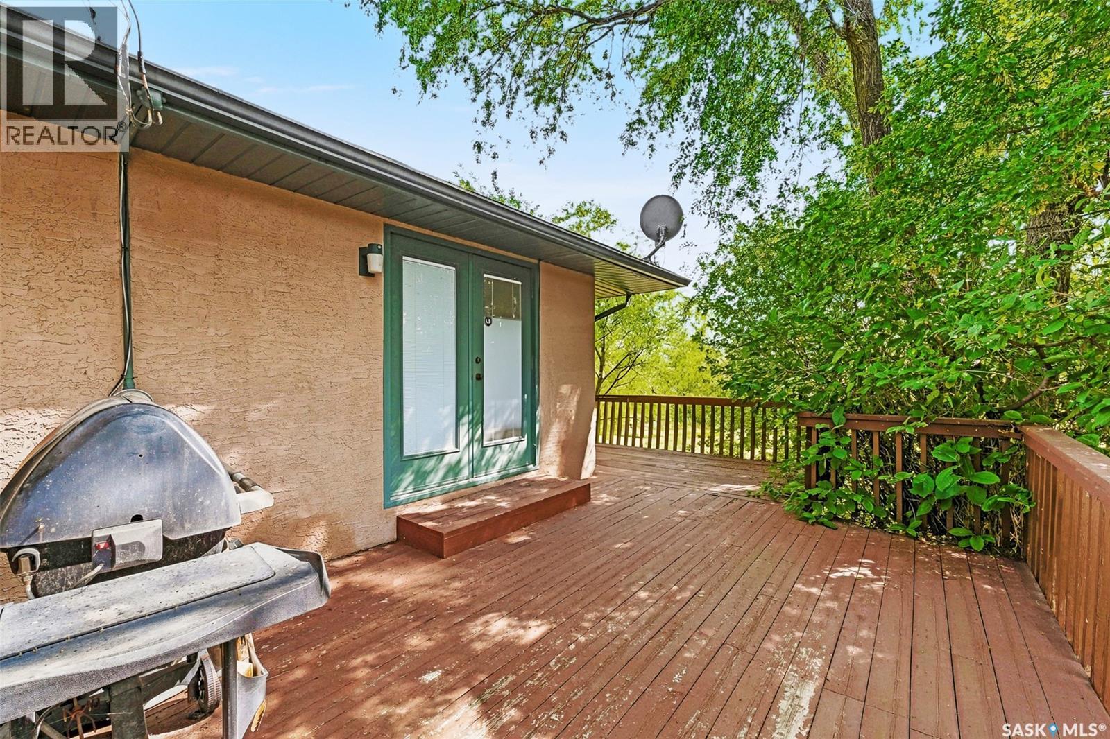 1564 Horace Street, Regina, Saskatchewan  S4T 5M1 - Photo 6 - SK047492