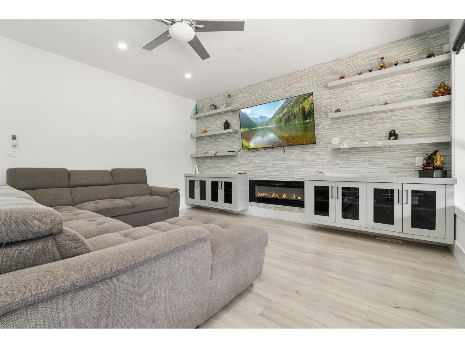 10103 Royalwood Boulevard, Rosedale, Rosedale, British Columbia  V0X 1X1 - Photo 13 - R3160001