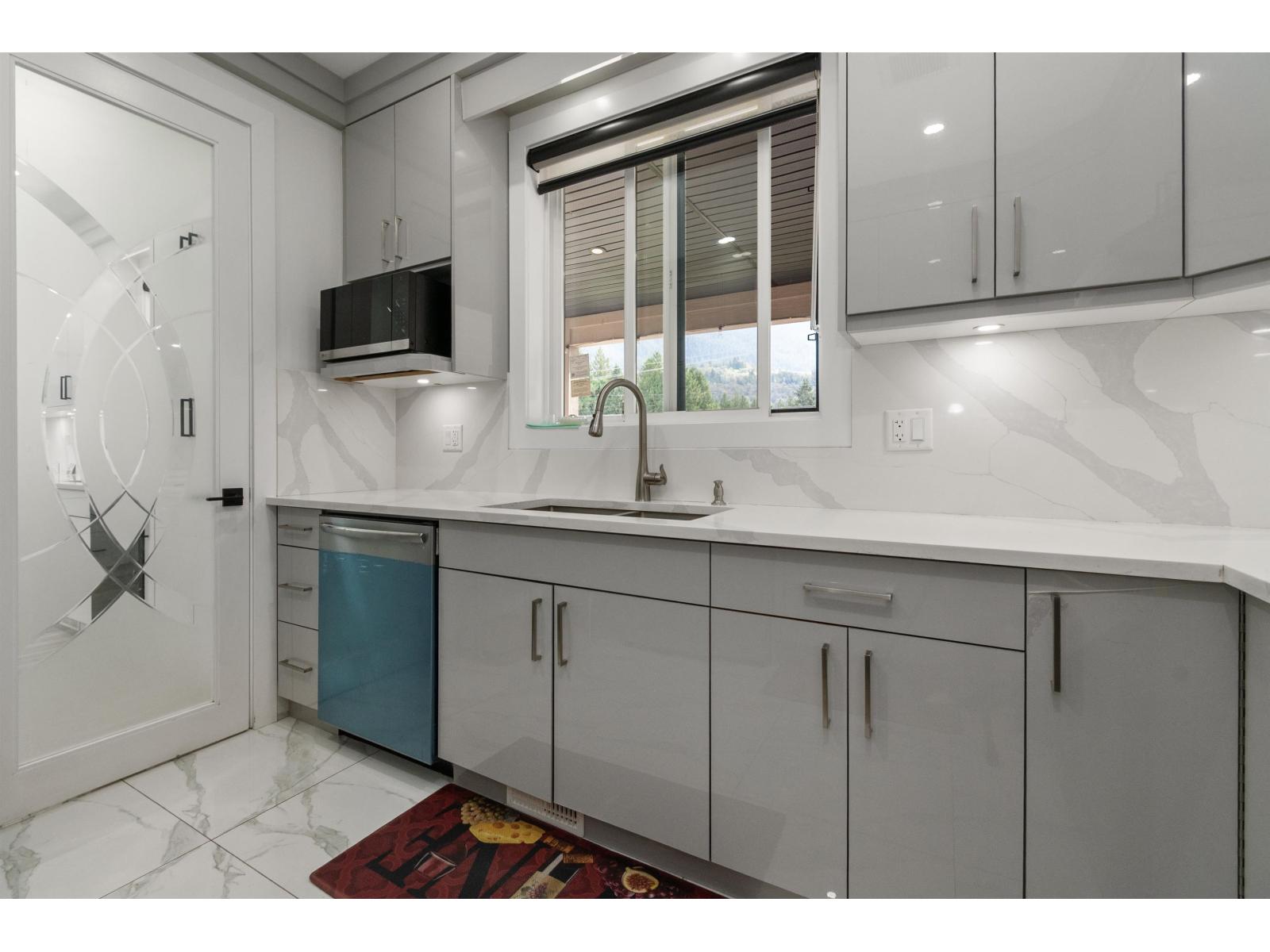 10103 Royalwood Boulevard, Rosedale, Rosedale, British Columbia  V0X 1X1 - Photo 30 - R3160001