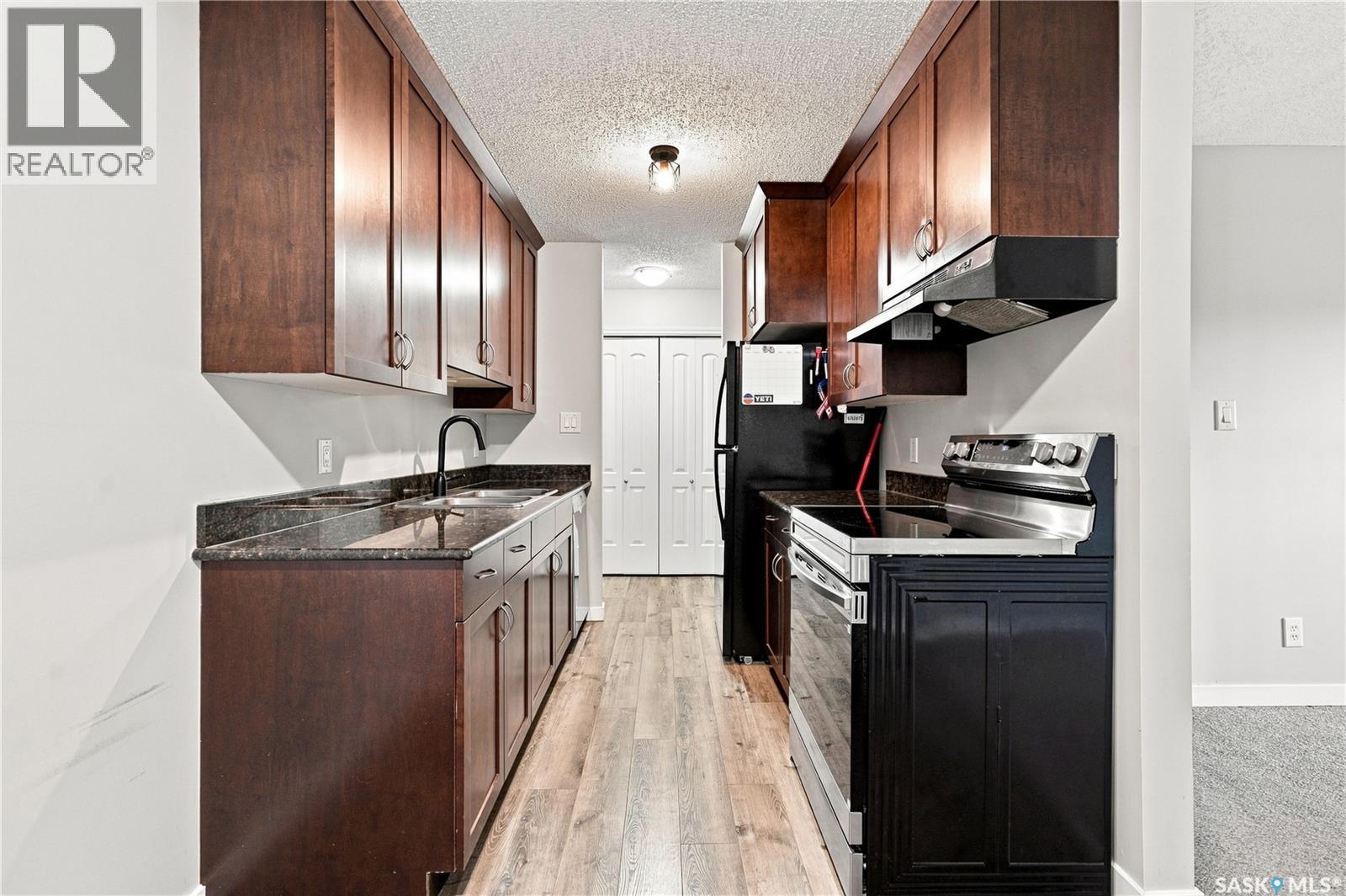 213 2233 St Henry Avenue, Saskatoon, Saskatchewan  S7M 5K6 - Photo 6 - SK047453