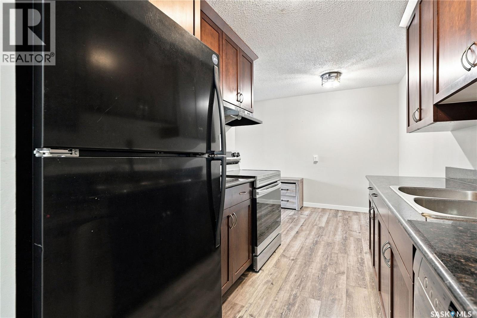 213 2233 St Henry Avenue, Saskatoon, Saskatchewan  S7M 5K6 - Photo 11 - SK047453