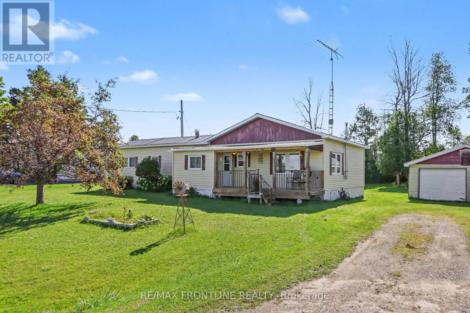 2113 Christie Lake Road, Tay Valley, Ontario K7H 3C6 - Photo 2 - X13745636
