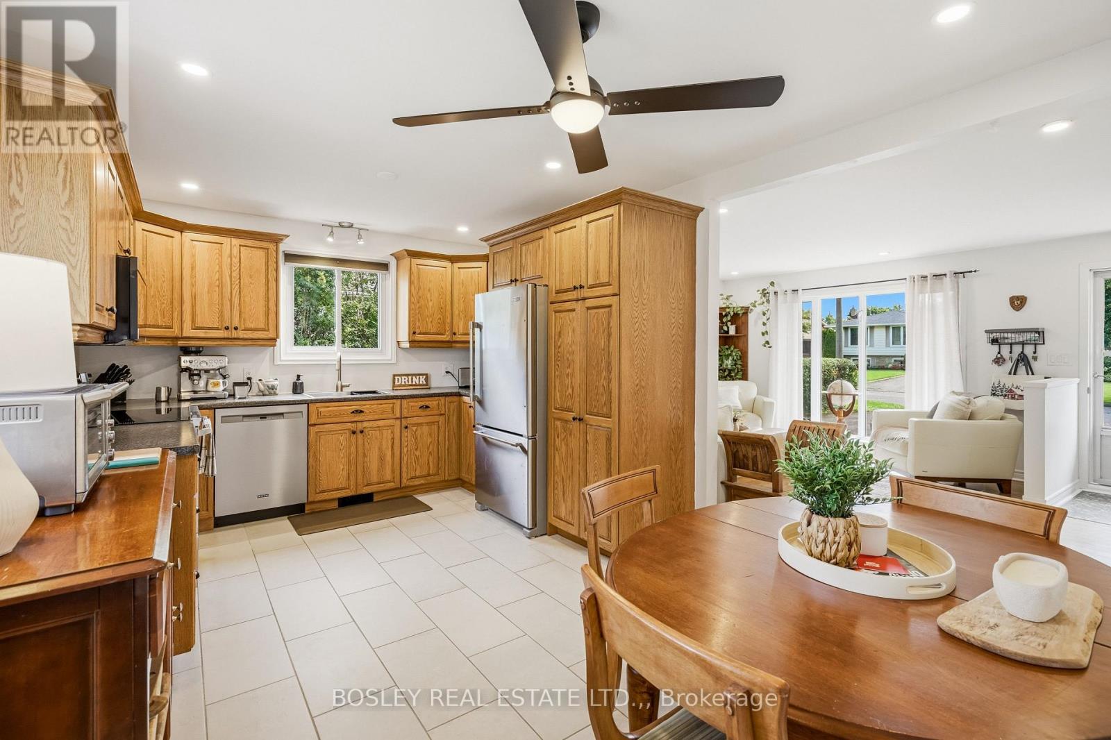 17 Acadia Crescent, St. Catharines, Ontario  L2P 1H7 - Photo 17 - X13745632