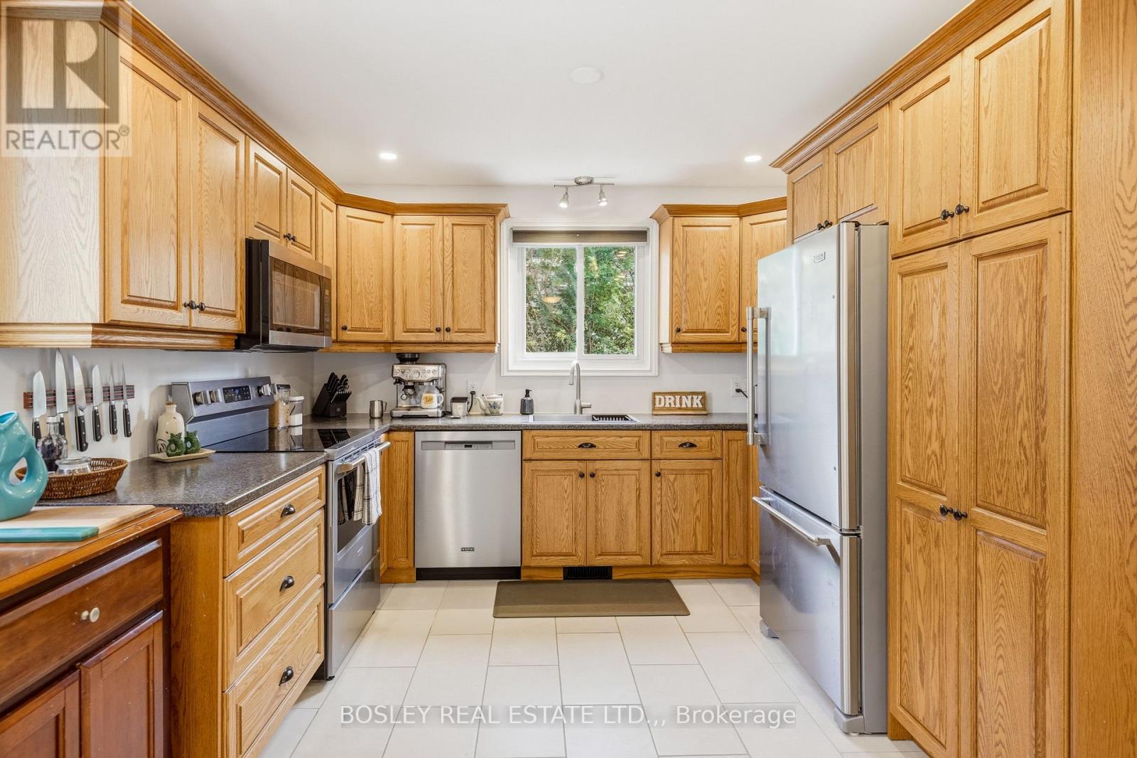 17 Acadia Crescent, St. Catharines, Ontario  L2P 1H7 - Photo 18 - X13745632