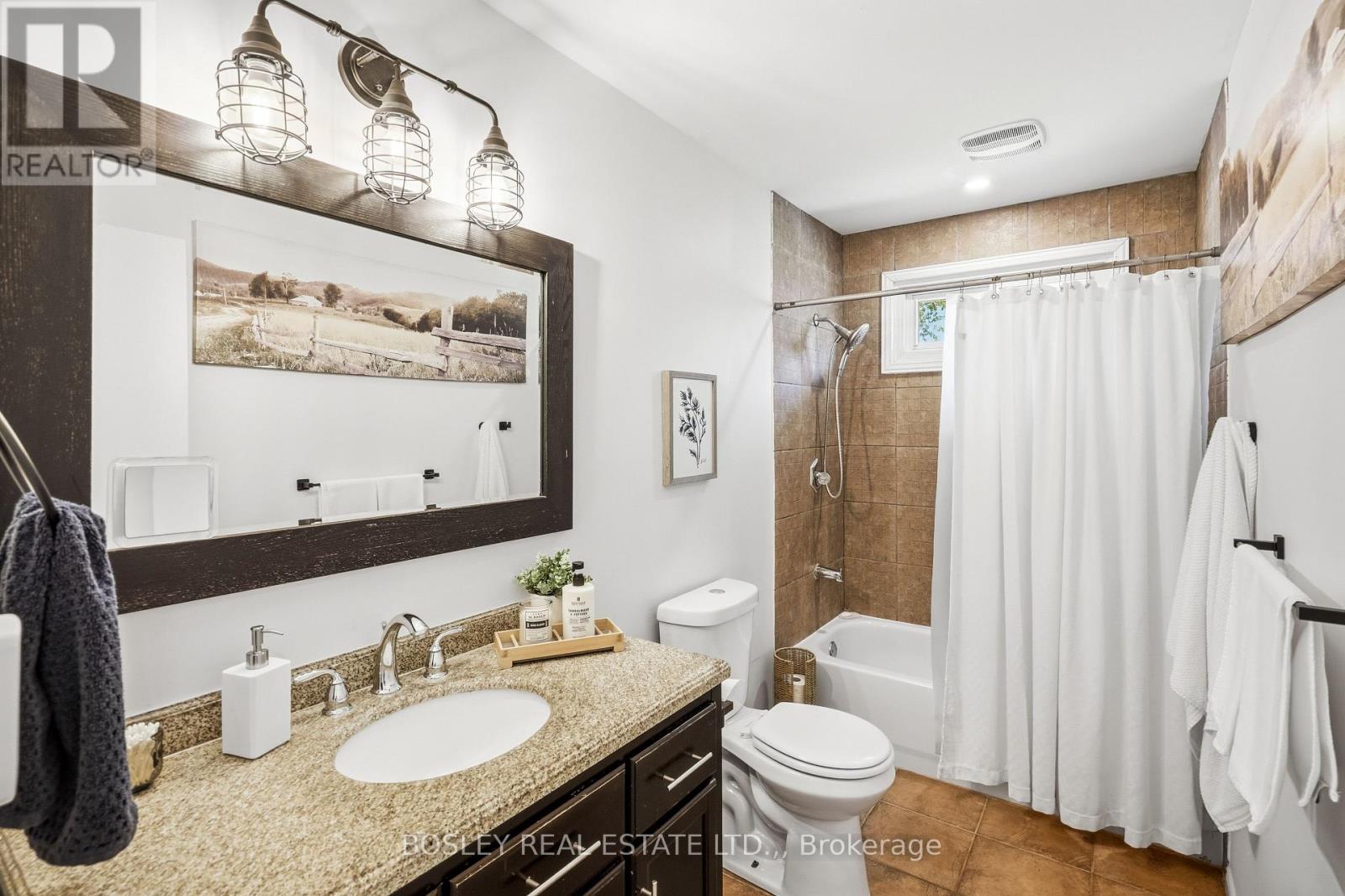 17 Acadia Crescent, St. Catharines, Ontario  L2P 1H7 - Photo 23 - X13745632