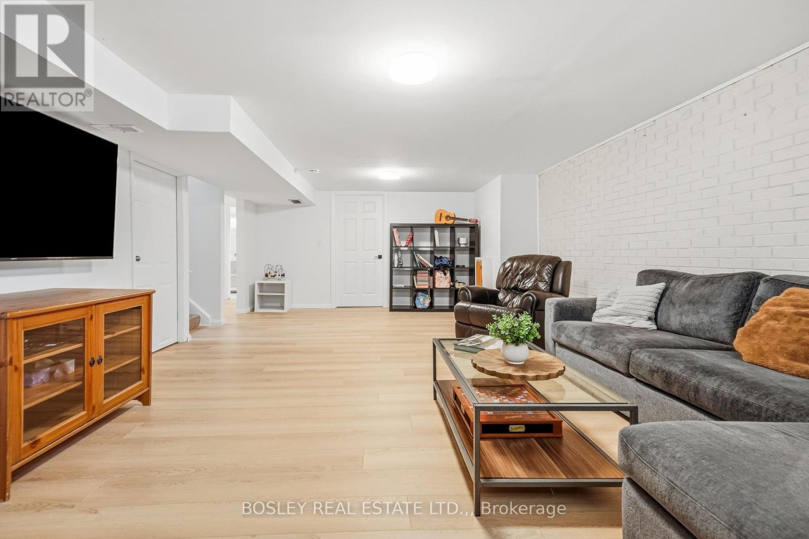 17 Acadia Crescent, St. Catharines, Ontario  L2P 1H7 - Photo 27 - X13745632
