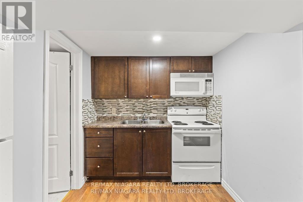 130 Killaly Street E, Port Colborne (Killaly East), Ontario L3K 1N6 - Photo 11 - X13745678
