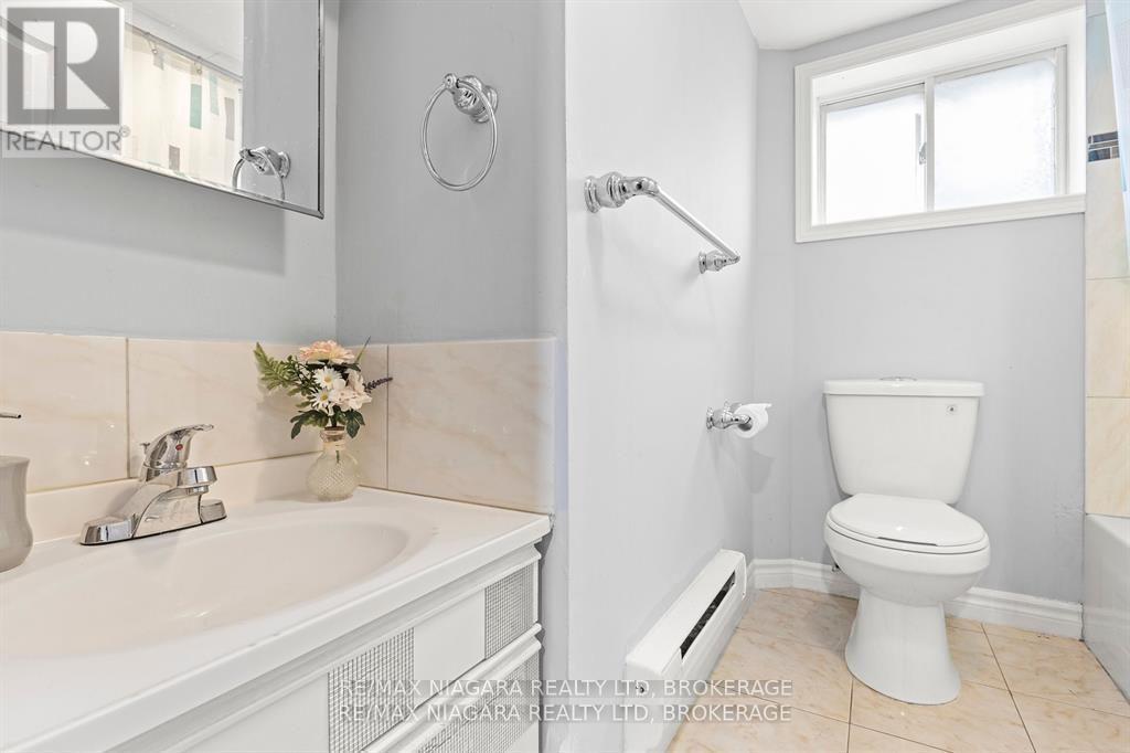 130 Killaly Street E, Port Colborne (Killaly East), Ontario L3K 1N6 - Photo 16 - X13745678