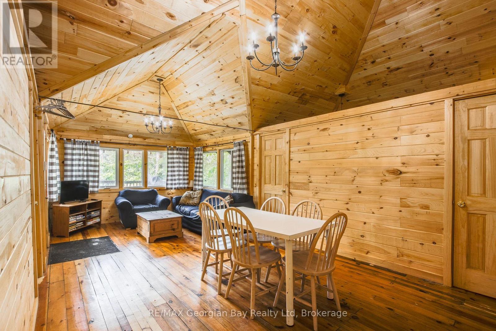 68 Tiny Beaches Road S, Tiny, Ontario L0L 2J0 - Photo 10 - S13745562