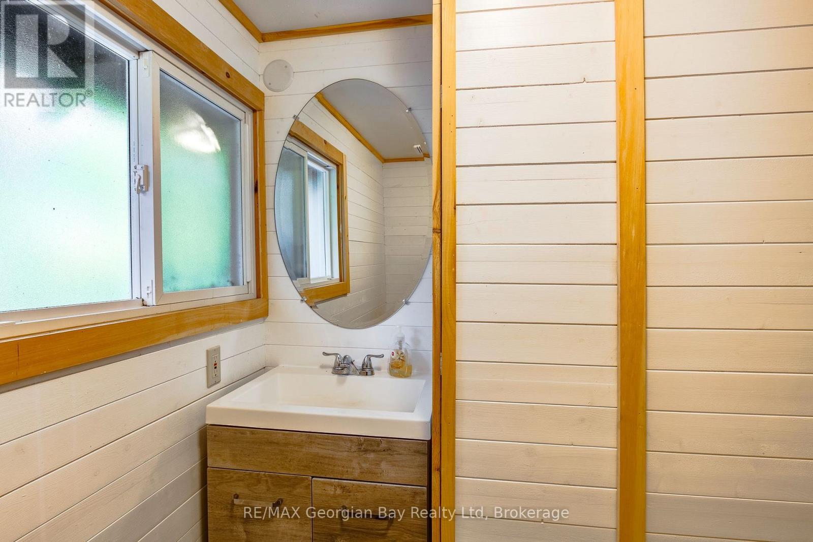 68 Tiny Beaches Road S, Tiny, Ontario L0L 2J0 - Photo 21 - S13745562