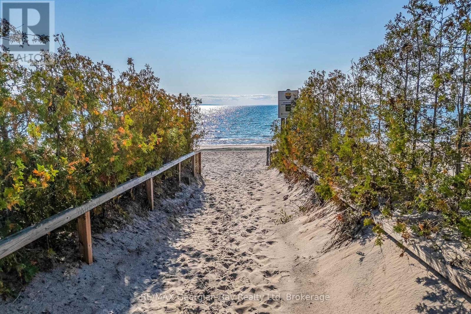 68 Tiny Beaches Road S, Tiny, Ontario L0L 2J0 - Photo 6 - S13745562