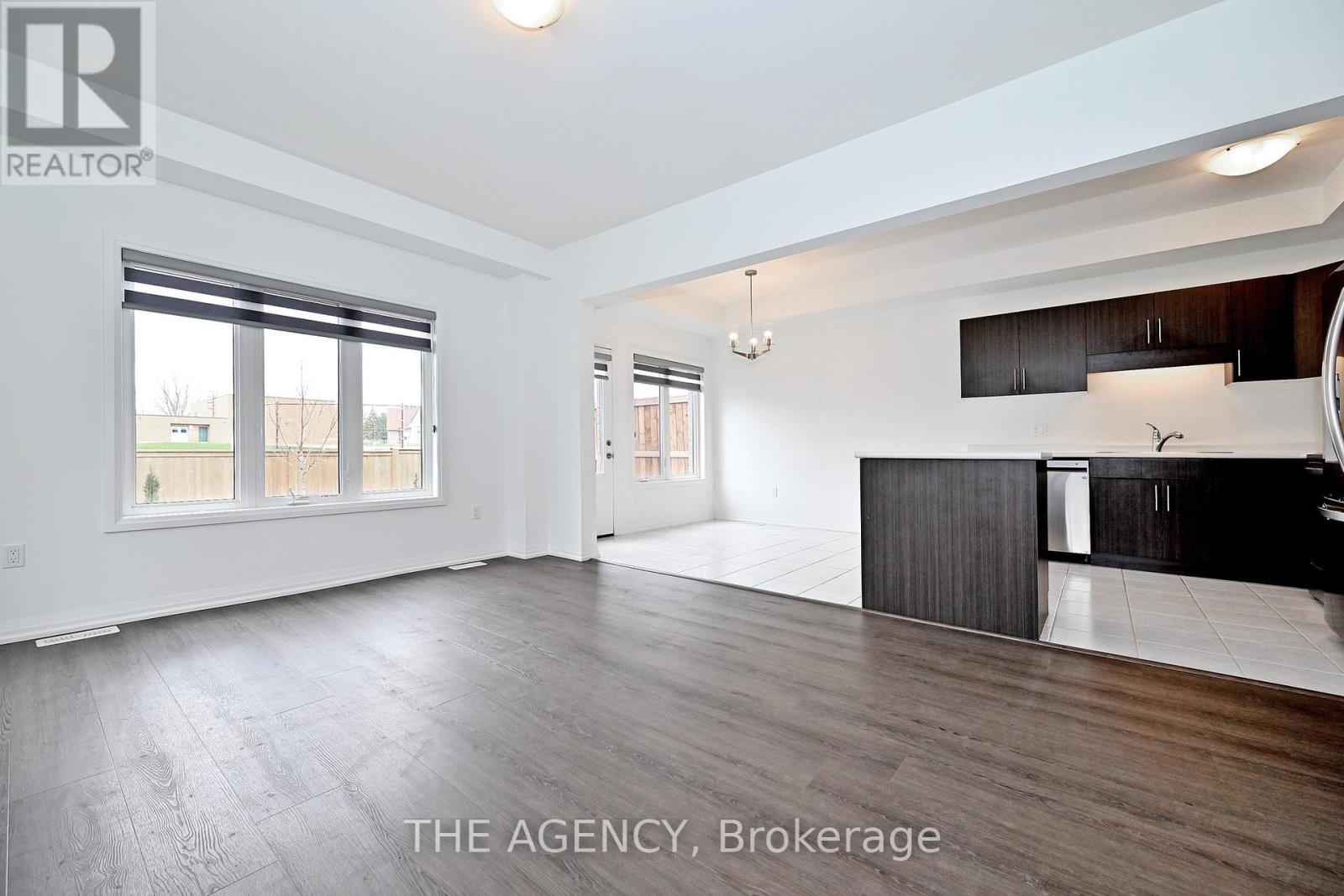 104 - 4552 Portage Road, Niagara Falls, Ontario  L2E 6A8 - Photo 8 - X13129726