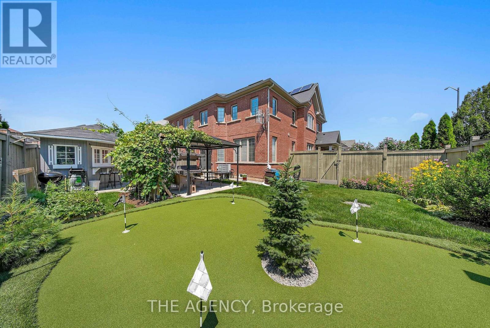 2 Brentwick Drive, Brampton, Ontario  L6X 3B3 - Photo 46 - W13732772