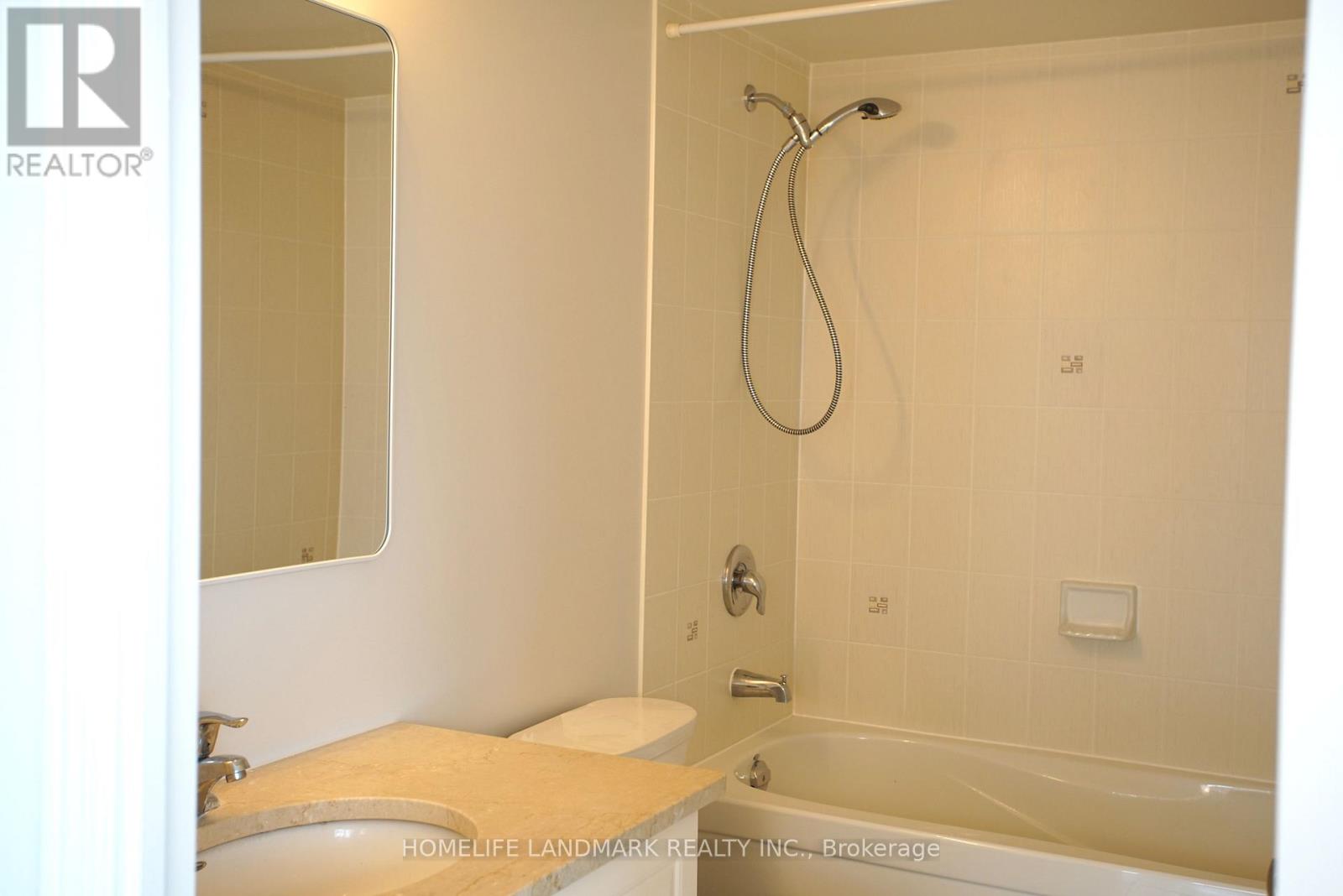 35 Hollywood Avenue, Toronto, Ontario  M2N 0A9 - Photo 11 - C13745560