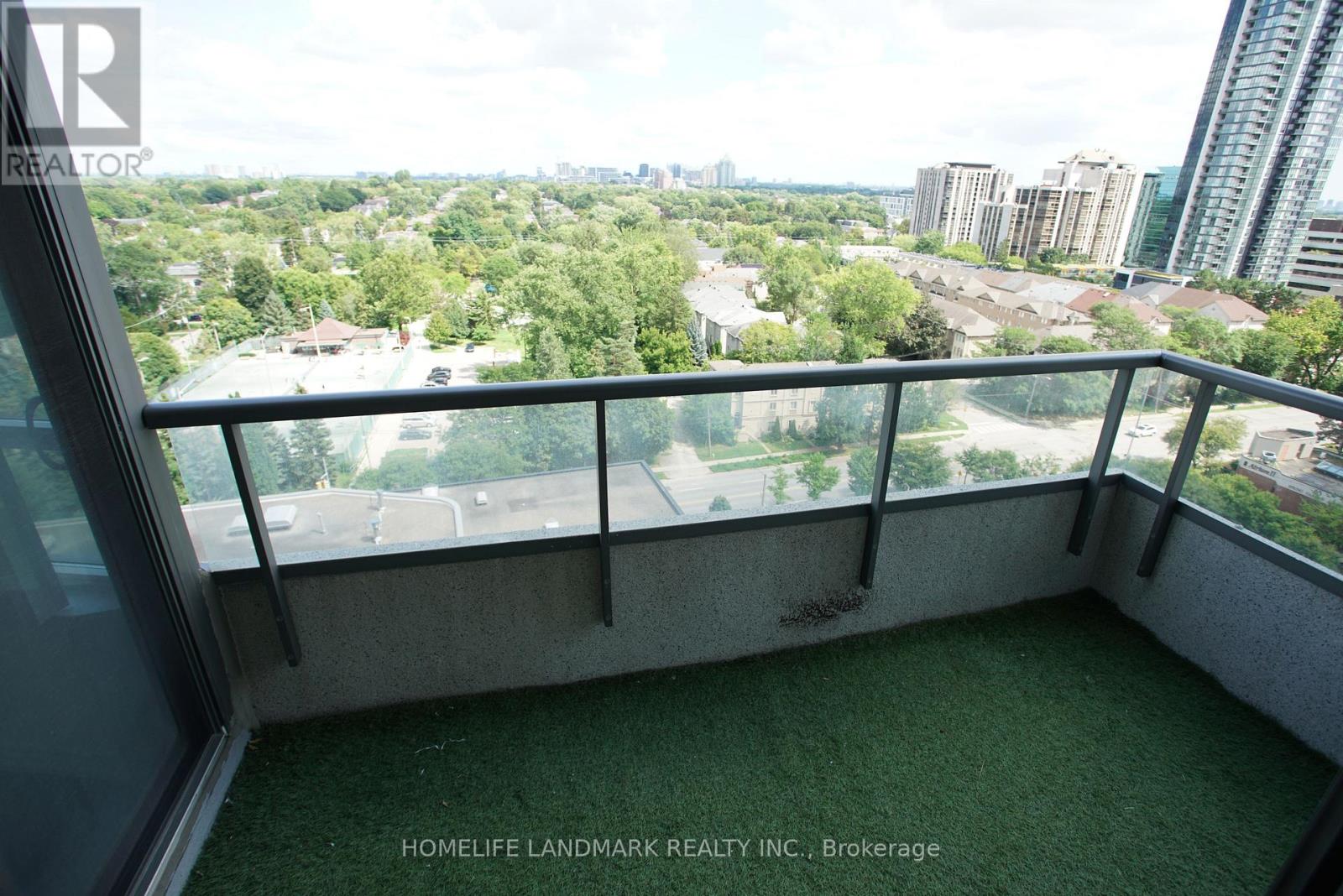 35 Hollywood Avenue, Toronto, Ontario  M2N 0A9 - Photo 7 - C13745560
