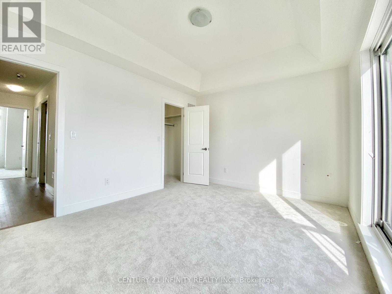 21 Elkington Crescent, Whitby, Ontario  L1P 0L7 - Photo 15 - E13745646
