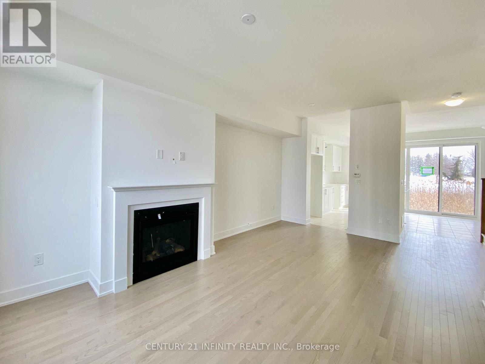 21 Elkington Crescent, Whitby, Ontario  L1P 0L7 - Photo 7 - E13745646