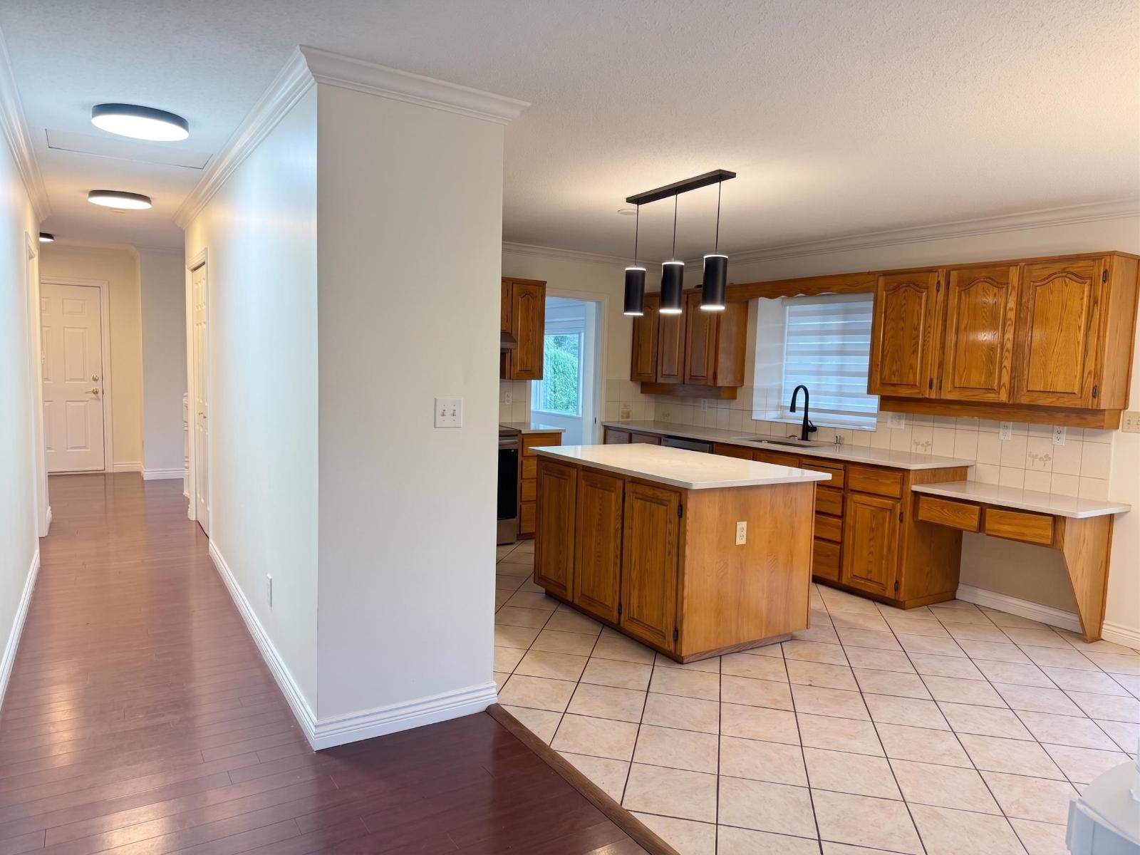 11411 Wellington Crescent, Surrey, British Columbia  V3R 9H1 - Photo 10 - R3158315
