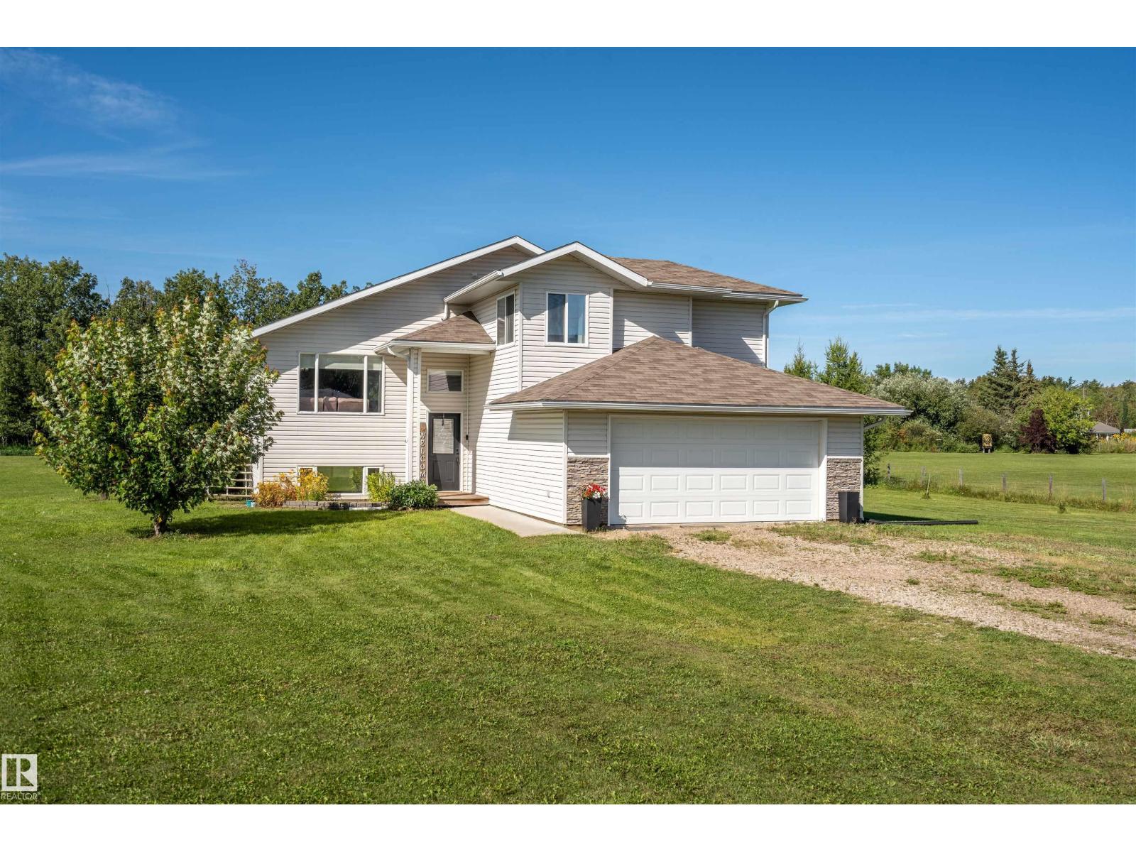 4906 Park CR, Cherry Grove, Alberta