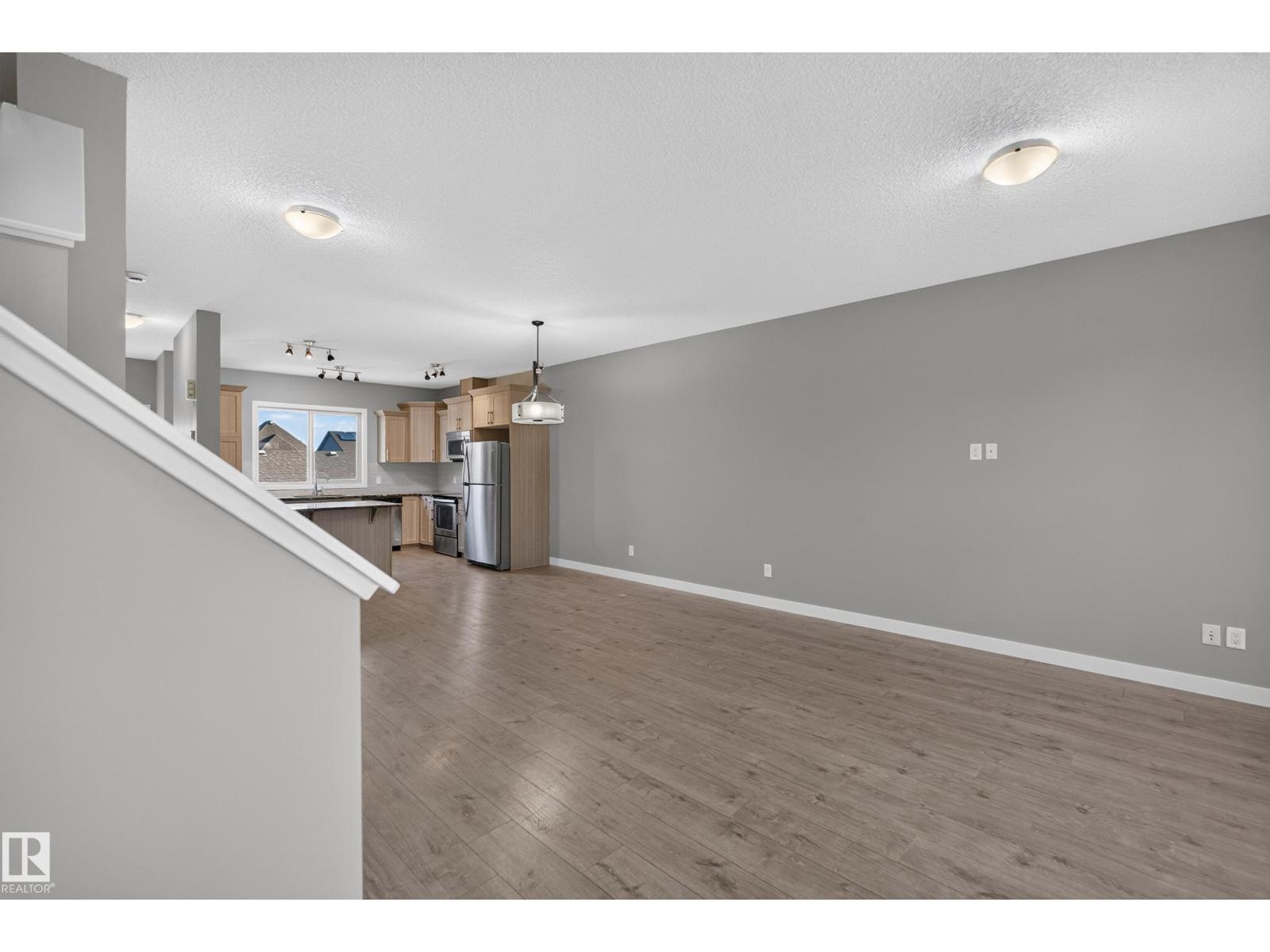 30 Greenbury Cl, Spruce Grove, Alberta  T7X 0L7 - Photo 4 - E4507093