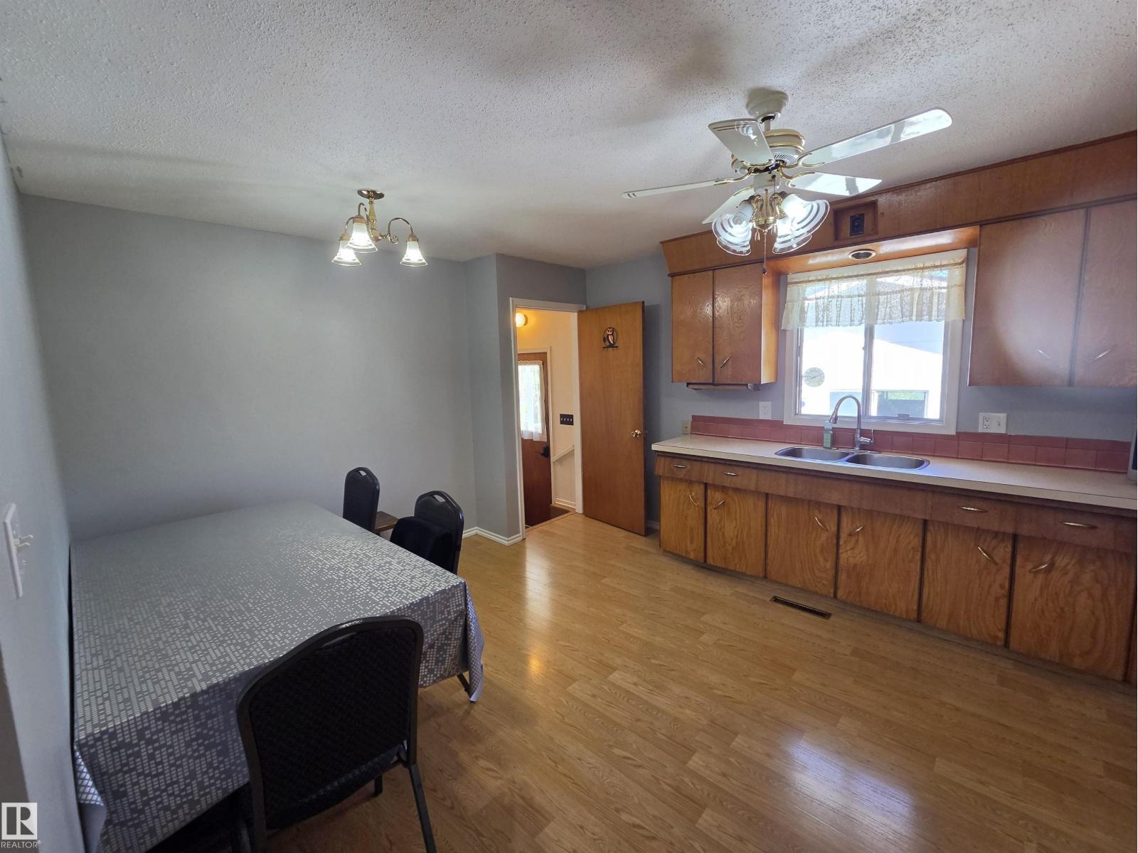 4721 44 Ave, Bonnyville Town, Alberta  T9N 1N8 - Photo 4 - E4507094