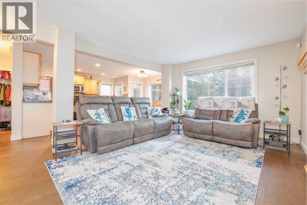 230 Auburn Bay Boulevard Se, Calgary, Alberta  T3M 0A7 - Photo 8 - A2341173