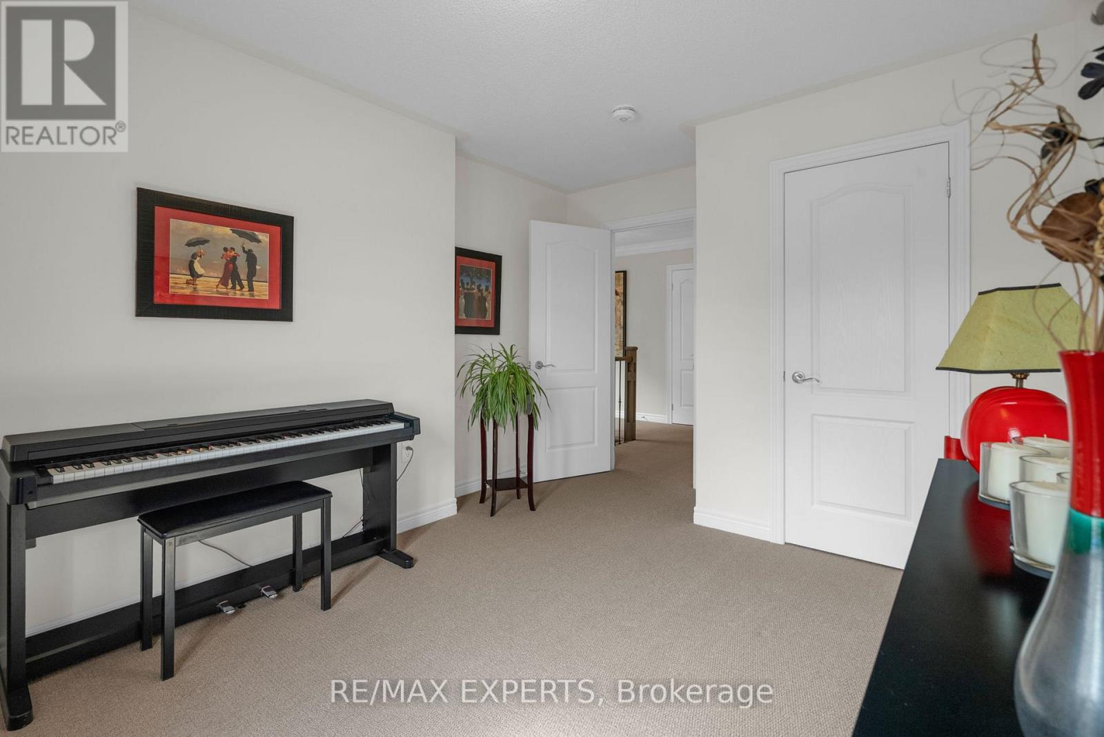 92 Robb Thompson Road, East Gwillimbury (Mt Albert), Ontario  L0G 1M0 - Photo 34 - N13745590
