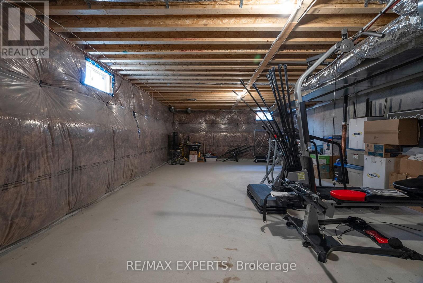 92 Robb Thompson Road, East Gwillimbury (Mt Albert), Ontario  L0G 1M0 - Photo 46 - N13745590