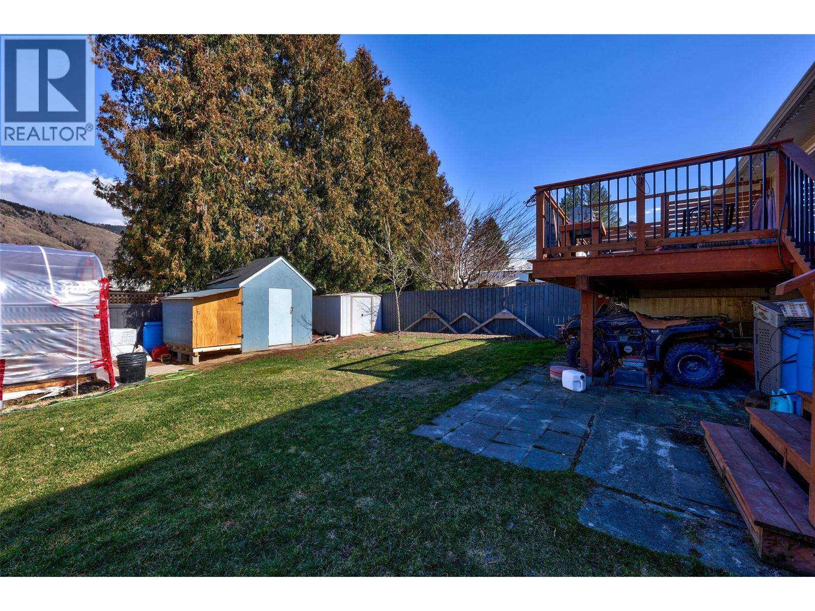 2768 Valleyview Drive, Kamloops, British Columbia  V2C 4E8 - Photo 16 - 10399456