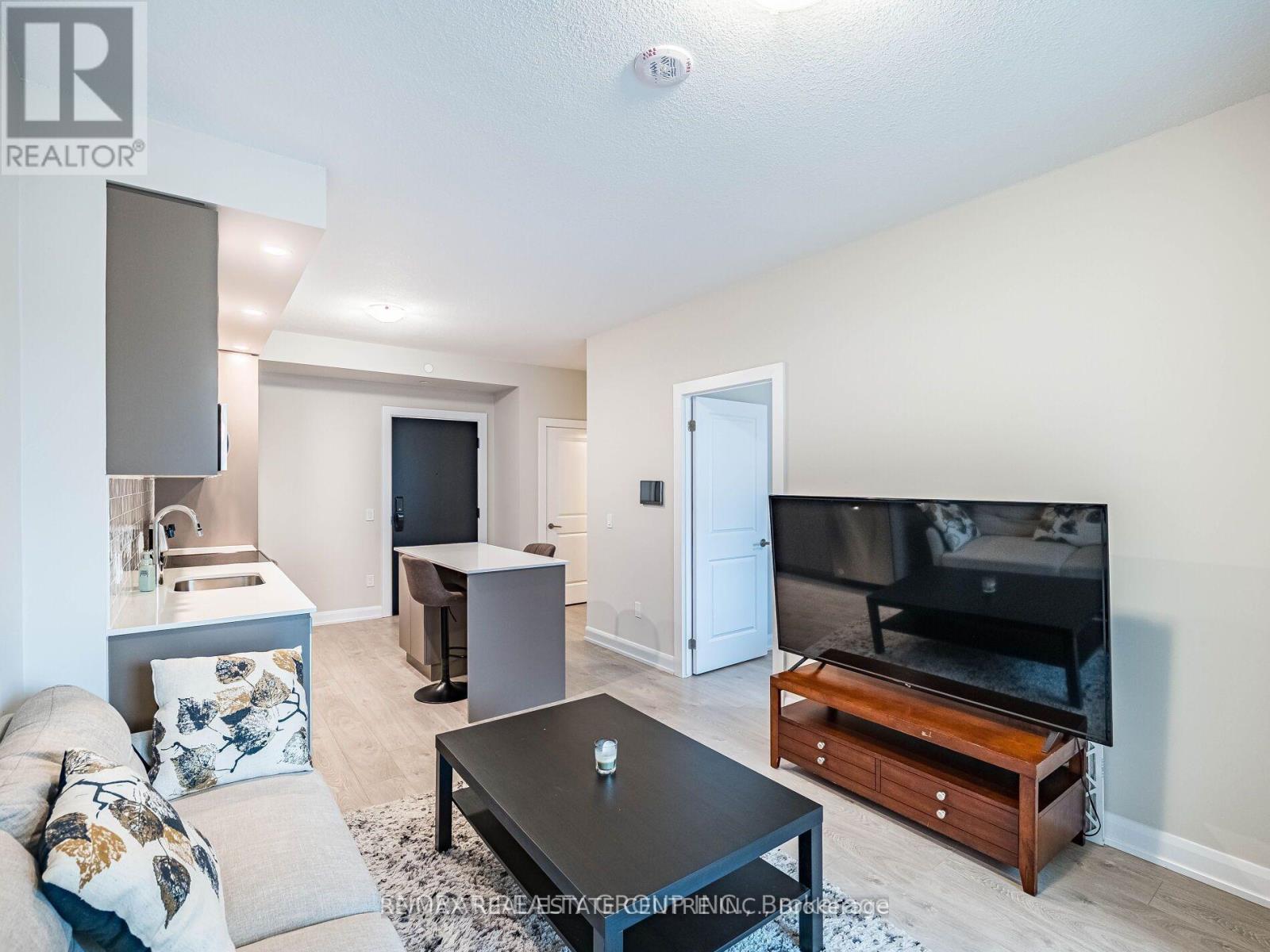 327 - 3220 William Coltson Avenue N, Oakville, Ontario L6H 7C2 - Photo 12 - W13745576
