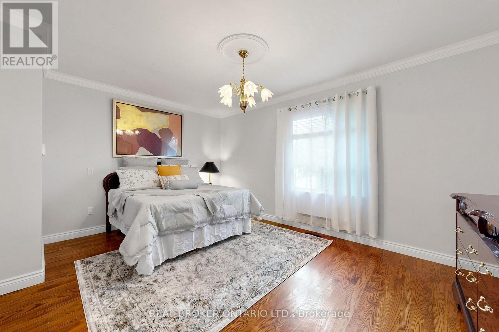 2 Dorking Crescent, Toronto, Ontario  M3M 2B6 - Photo 16 - W13745578